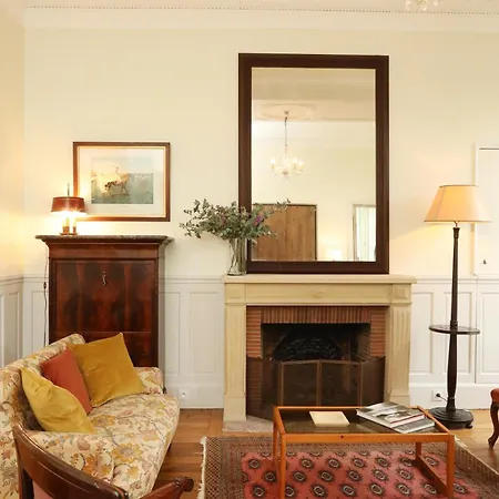 Le Jardin De L'hippodrome * Chantilly