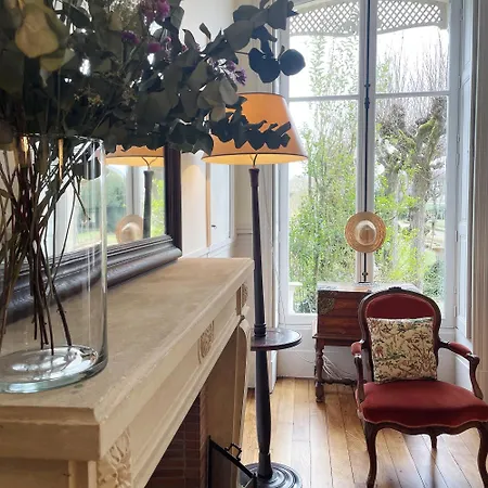 Le Jardin De L'hippodrome * Chantilly