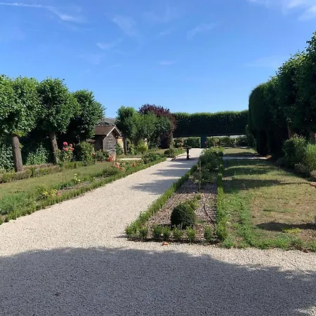 Le Jardin De L'hippodrome Apartment Chantilly