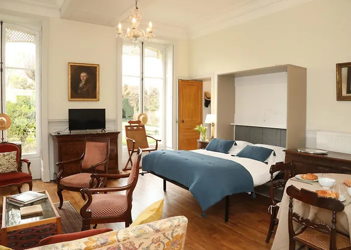 Le Jardin De L'hippodrome Chantilly