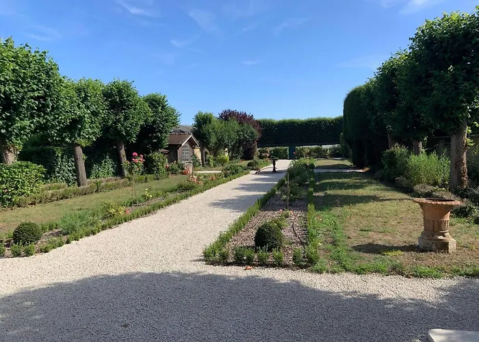 Le Jardin De L'hippodrome Apartamento Chantilly