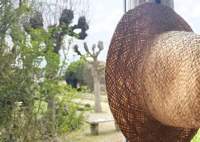 Le Jardin De L'hippodrome Apartment *